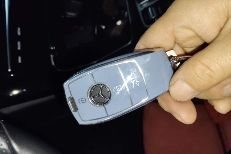 Used Mercedes-Benz C-Class 2021 C 260 Star Edition Vehicle Key