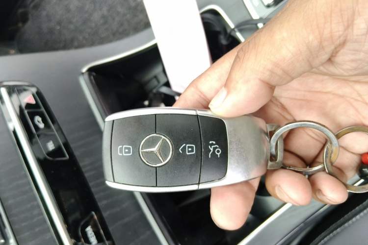 Used Mercedes-Benz C-Class 2021 C 200 L Fashion Edition Sport Version Vehicle Key