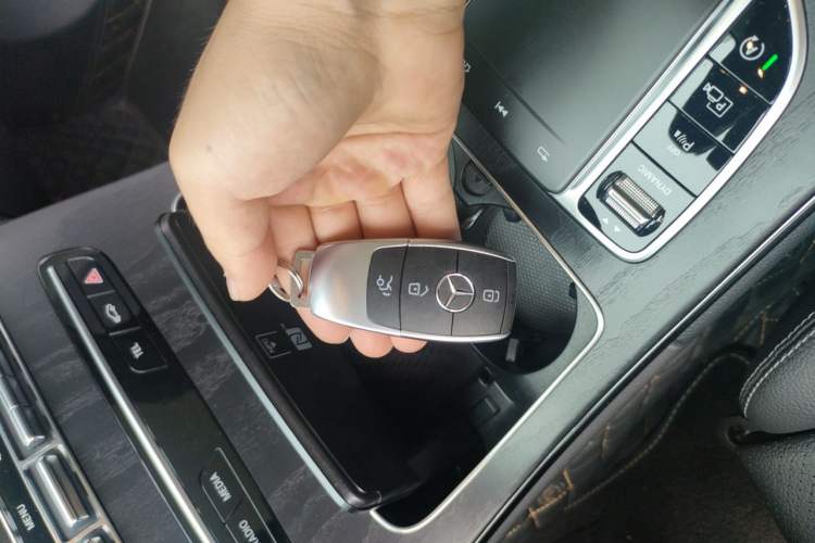 Used Mercedes-Benz C-Class 2021 C 260 L Sport Edition Vehicle Key