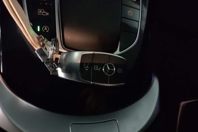 Used Mercedes-Benz C-Class 2021 C 260 Star Edition Vehicle Key