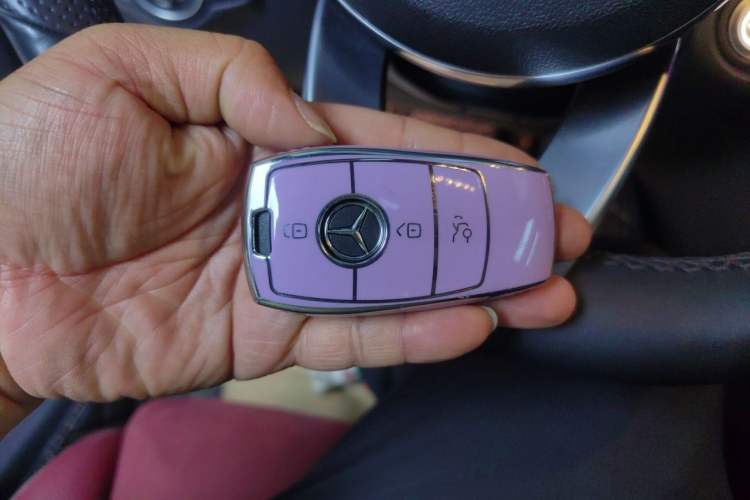Used Mercedes-Benz C-Class 2021 C 260 Star Edition Vehicle Key