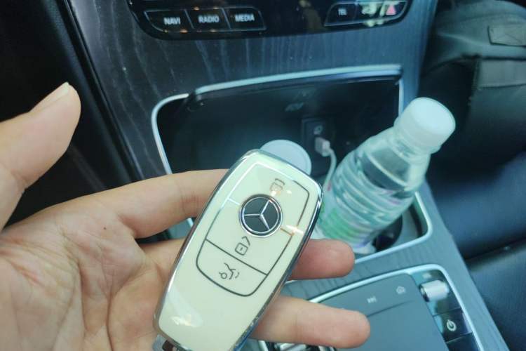 Used Mercedes-Benz C-Class 2021 C 260 L Sport Edition Vehicle Key