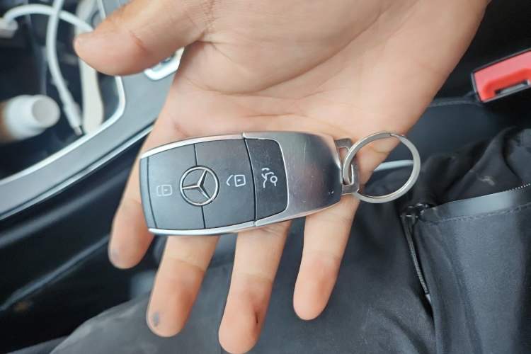 Used Mercedes-Benz C-Class 2021 C 260 L Sport Edition Star Collection Vehicle Key