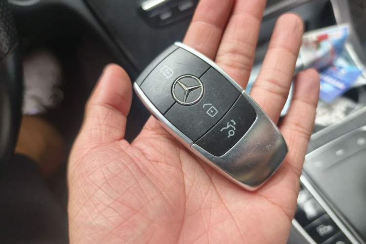 Used Mercedes-Benz C-Class 2021 C 200 L Fashion Edition Sport Version Vehicle Key