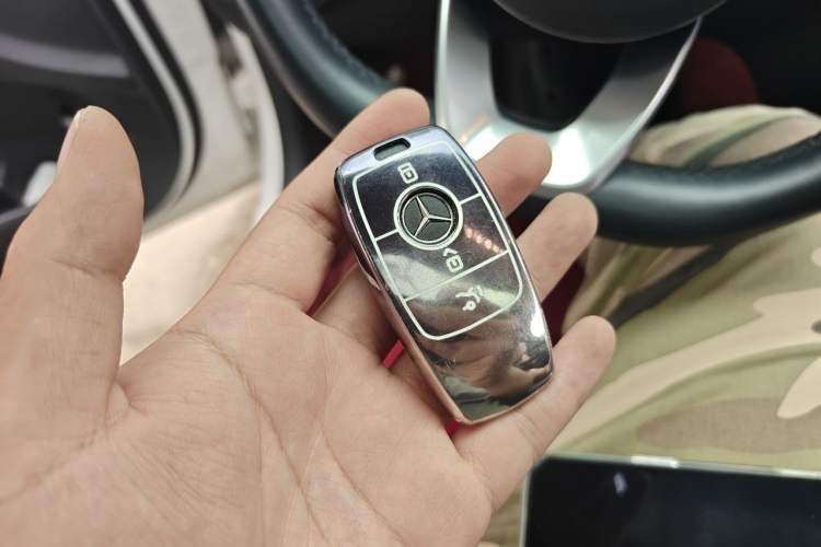 Used Mercedes-Benz C-Class 2021 C 260 L Sport Edition Star Collection Vehicle Key