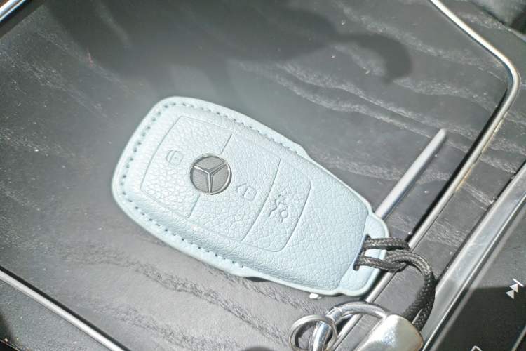 Used Mercedes-Benz C-Class 2021 C 200 L Fashion Edition Sport Version Vehicle Key