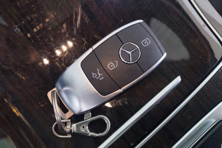 Used Mercedes-Benz C-Class 2021 C 200 L Fashion Model Vehicle Key