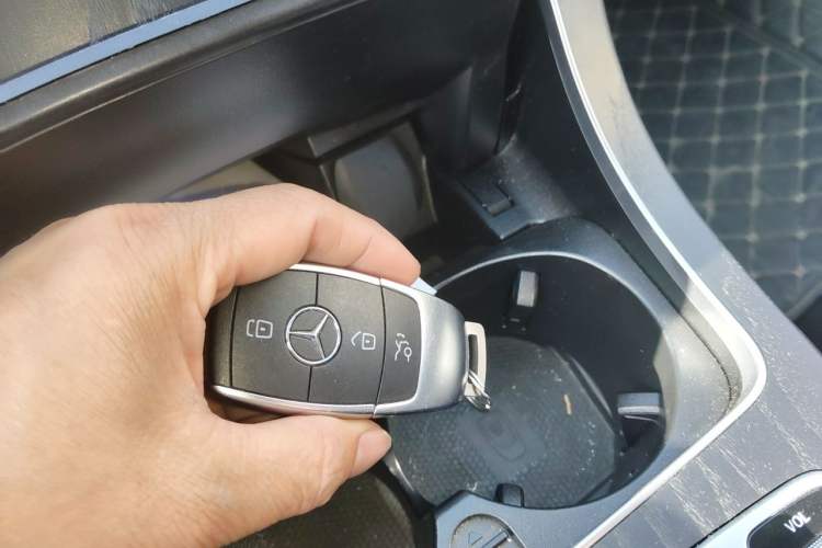 Used Mercedes-Benz C-Class 2021 C 200 L Fashion Edition Sport Version Vehicle Key