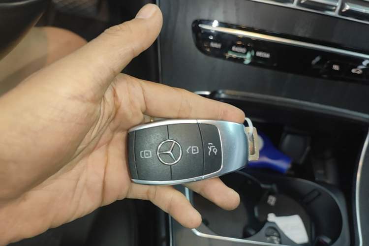 Used Mercedes-Benz C-Class 2021 C 200 L Fashion Edition Sport Version Vehicle Key