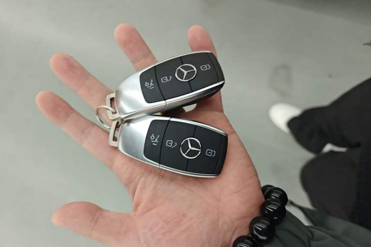 Used Mercedes-Benz C-Class 2021 C 260 L Sport Edition Star Collection Vehicle Key