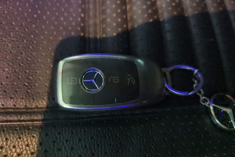 Used Mercedes-Benz C-Class 2021 C 260 L Sport Edition Vehicle Key