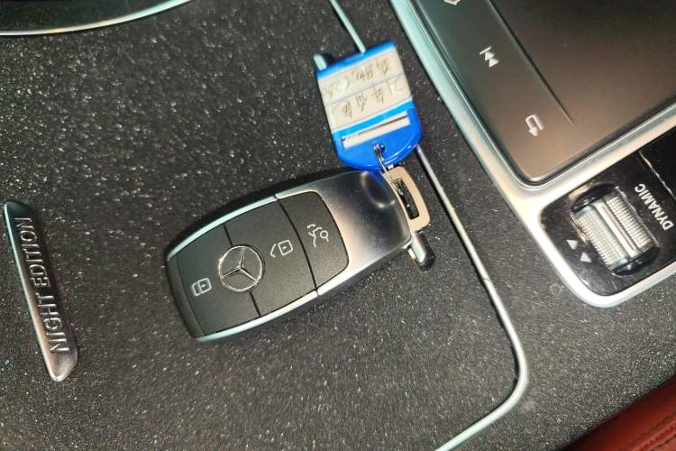 Used Mercedes-Benz C-Class 2021 C 260 Star Edition Vehicle Key