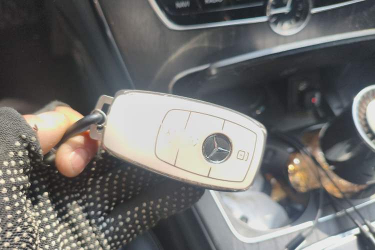 Used Mercedes-Benz C-Class 2021 C 260 L Sport Edition Star Collection Vehicle Key