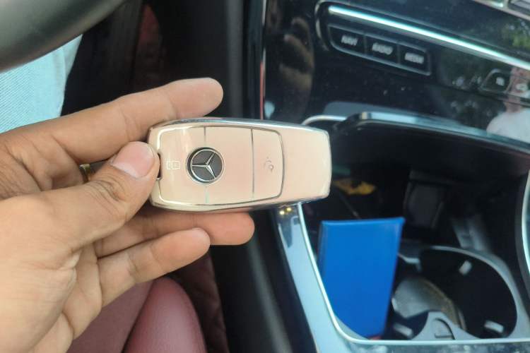 Used Mercedes-Benz C-Class 2021 C 260 Star Edition Vehicle Key