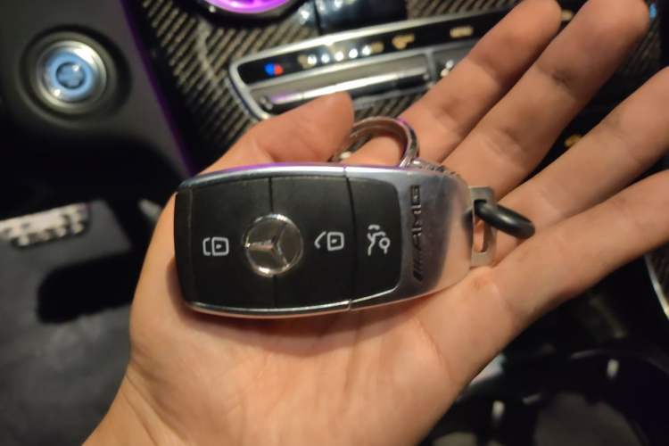 Used Mercedes-Benz C-Class 2021 C 260 Star Edition Vehicle Key