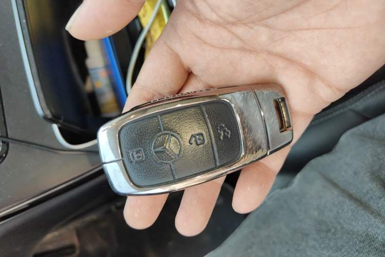 Used Mercedes-Benz C-Class 2021 C 200 L Fashion Edition Sport Version Vehicle Key