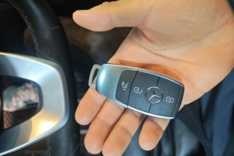 Used Mercedes-Benz C-Class 2021 C 260 L Sport Edition Star Collection Vehicle Key