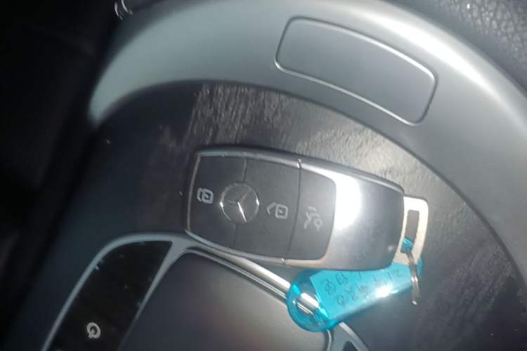 Used Mercedes-Benz C-Class 2021 C 200 L Fashion Edition Sport Version Vehicle Key