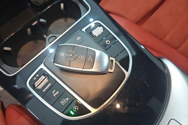 Used Mercedes-Benz C-Class 2021 C 260 Star Edition Vehicle Key
