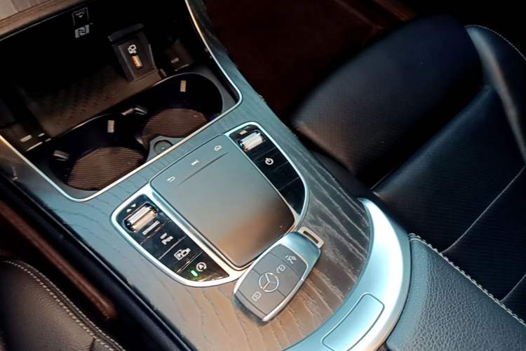 Used Mercedes-Benz C-Class 2021 C 260 L Sport Edition Vehicle Key