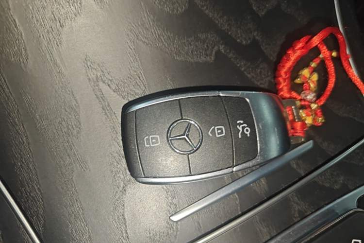 Used Mercedes-Benz C-Class 2021 C 200 L Fashion Edition Sport Version Vehicle Key