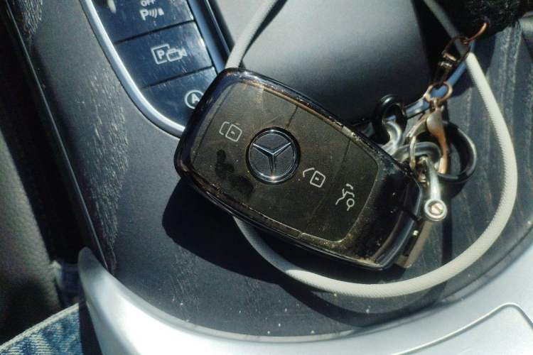 Used Mercedes-Benz C-Class 2021 C 260 L Sport Edition Star Collection Vehicle Key