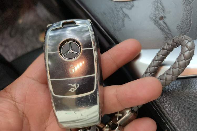 Used Mercedes-Benz C-Class 2021 C 260 L Sport Edition Vehicle Key