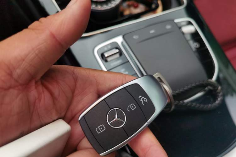 Used Mercedes-Benz C-Class 2021 C 260 Star Edition Vehicle Key