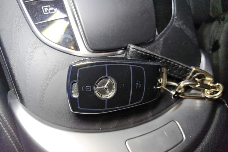Used Mercedes-Benz C-Class 2021 C 260 L Sport Edition Star Collection Vehicle Key