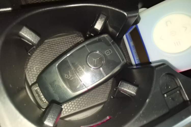Used Mercedes-Benz C-Class 2021 C 200 L Fashion Edition Sport Version Vehicle Key