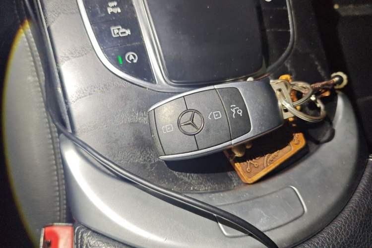Used Mercedes-Benz C-Class 2021 C 260 L Sport Edition Star Collection Vehicle Key