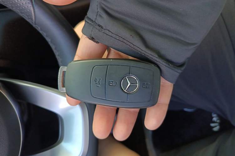 Used Mercedes-Benz C-Class 2021 C 200 L Fashion Edition Sport Version Vehicle Key