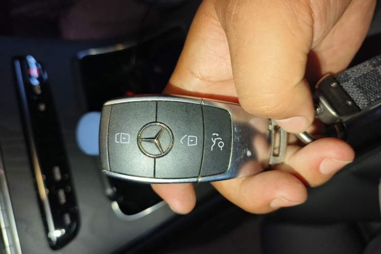 Used Mercedes-Benz C-Class 2021 C 200 L Fashion Edition Sport Version Vehicle Key