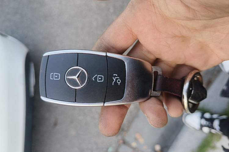 Used Mercedes-Benz C-Class 2021 C 260 L Sport Edition Star Collection Vehicle Key