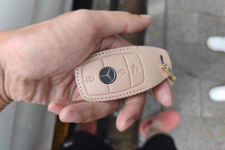 Used Mercedes-Benz C-Class 2021 C 260 L Sport Edition Vehicle Key