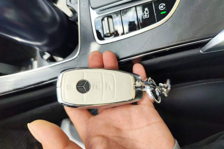 Used Mercedes-Benz C-Class 2021 C 260 L Sport Edition Vehicle Key