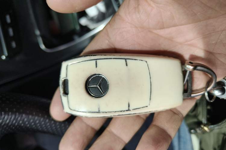Used Mercedes-Benz C-Class 2021 C 260 L Sport Edition Vehicle Key