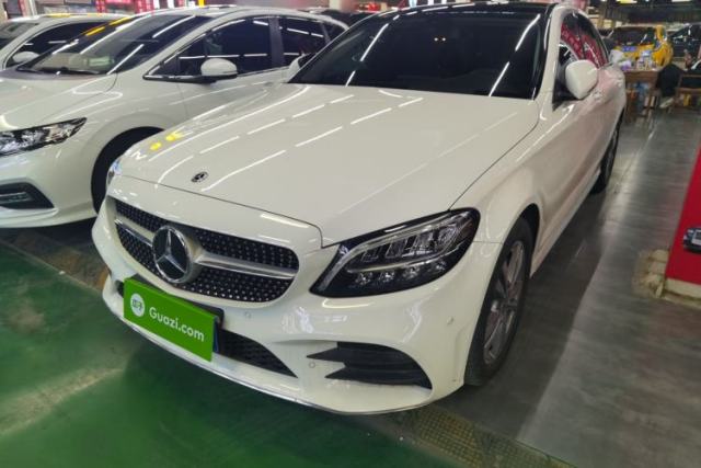 Ojetý Mercedes-Benz C-Class 2021 C 200 L Fashion Edition Sport Version