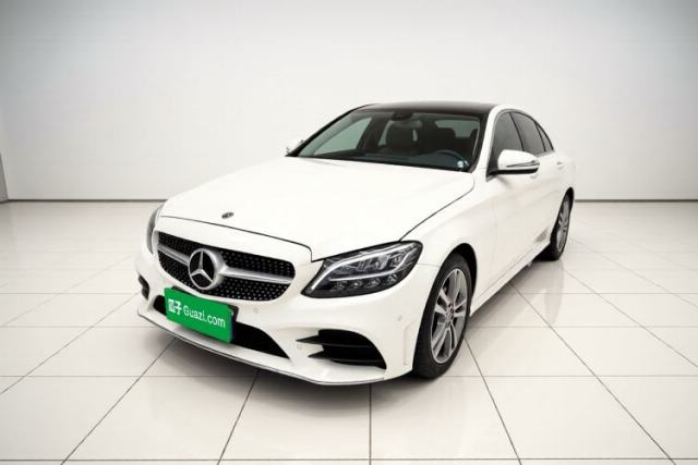 Ojetý Mercedes-Benz C-Class 2021 C 200 L Fashion Edition Sport Version