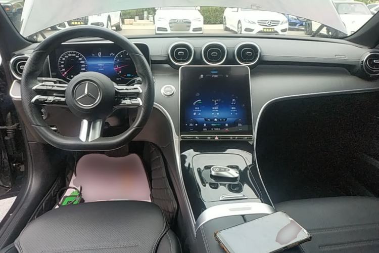 Used Mercedes-Benz C-Class 2022 Restyled C 200 L Sport Edition Center Console