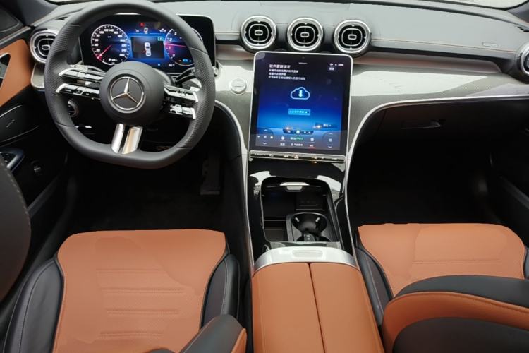 Used Mercedes-Benz C-Class 2022 Restyled C 260 L Sport Edition Center Console