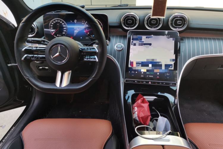 Used Mercedes-Benz C-Class 2022 C 260 L Center Console