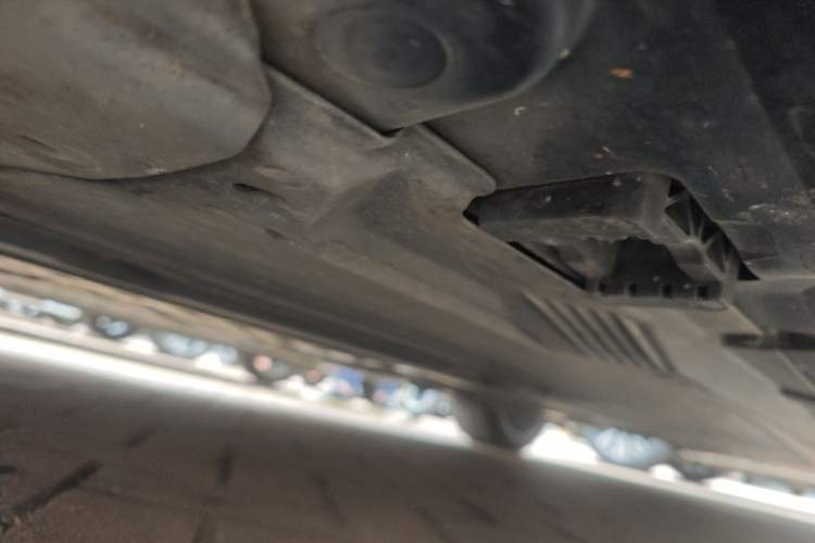 Used Mercedes-Benz C-Class 2022 Restyled C 260 L Sport Edition Chassis Front Left
