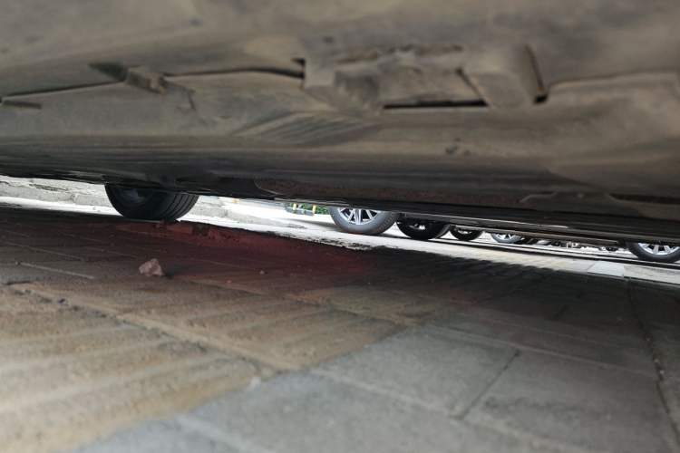 Used Mercedes-Benz C-Class 2022 C 260 L Sport Edition Chassis Front Right