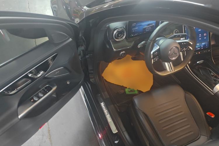 Used Mercedes-Benz C-Class 2022 Restyled C 260 L Sport Edition Driver Seat