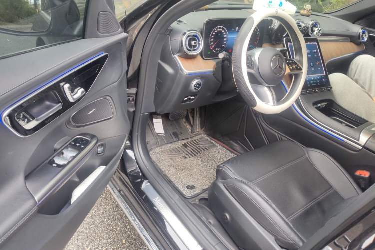 Used Mercedes-Benz C-Class 2022 C 260 L Driver Seat