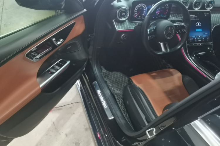 Used Mercedes-Benz C-Class 2022 C 260 L Sport Edition Driver Seat