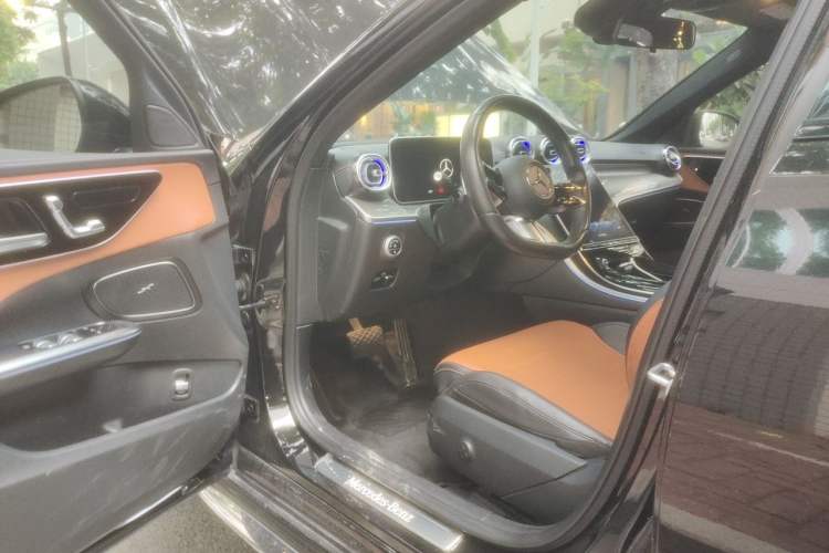 Used Mercedes-Benz C-Class 2022 Restyled C 260 L Sport Edition Driver Seat