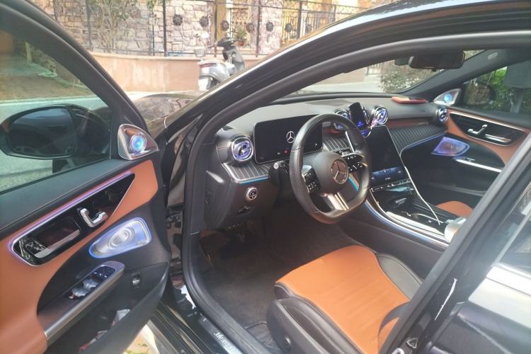 Used Mercedes-Benz C-Class 2022 Restyled C 200 L Sport Edition Driver Seat