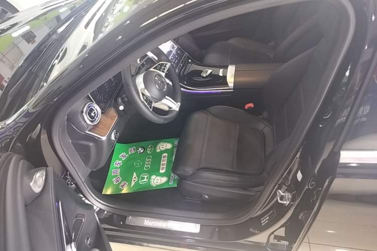 Used Mercedes-Benz C-Class 2022 C 260 L Driver Seat